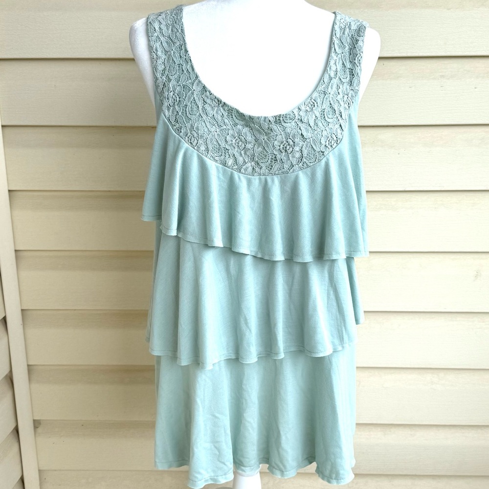 Carolyn Taylor XL women’s sleeveless layered ruffle tank lace trim